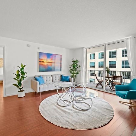 Amazing Condo With Free Parking In Brickell Miami Exteriör bild