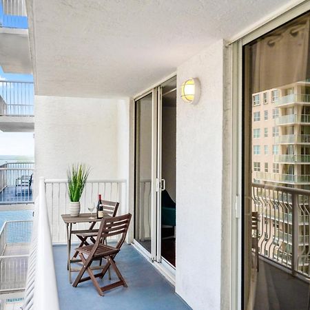 Amazing Condo With Free Parking In Brickell Miami Exteriör bild