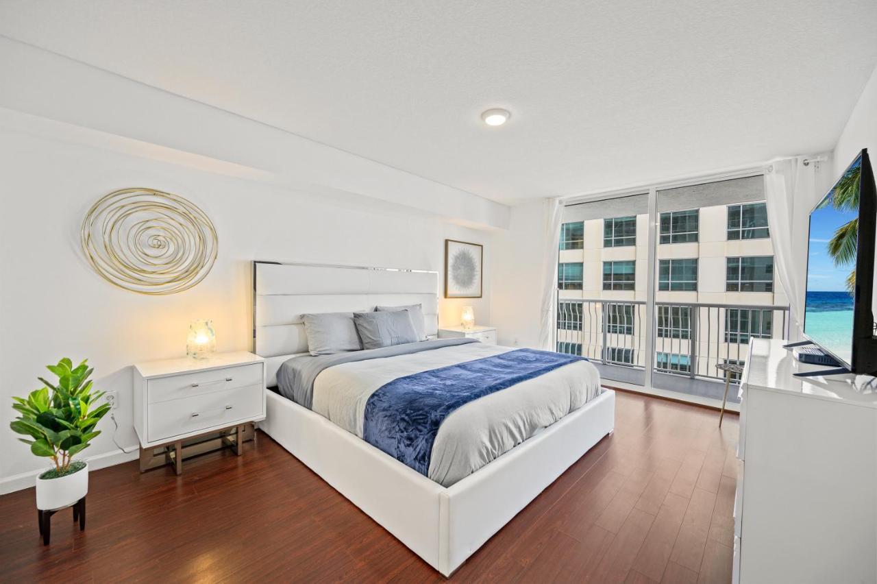 Amazing Condo With Free Parking In Brickell Miami Exteriör bild